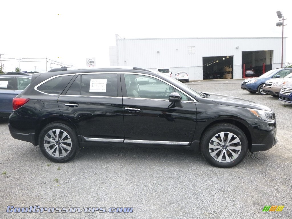 2018 Outback 2.5i Touring - Crystal Black Silica / Java Brown photo #3