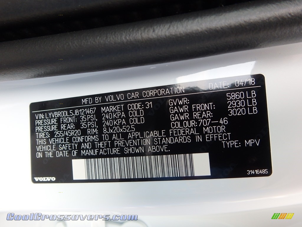 2018 XC60 T8 eAWD Plug-in Hybrid - Crystal White Metallic / Charcoal photo #11
