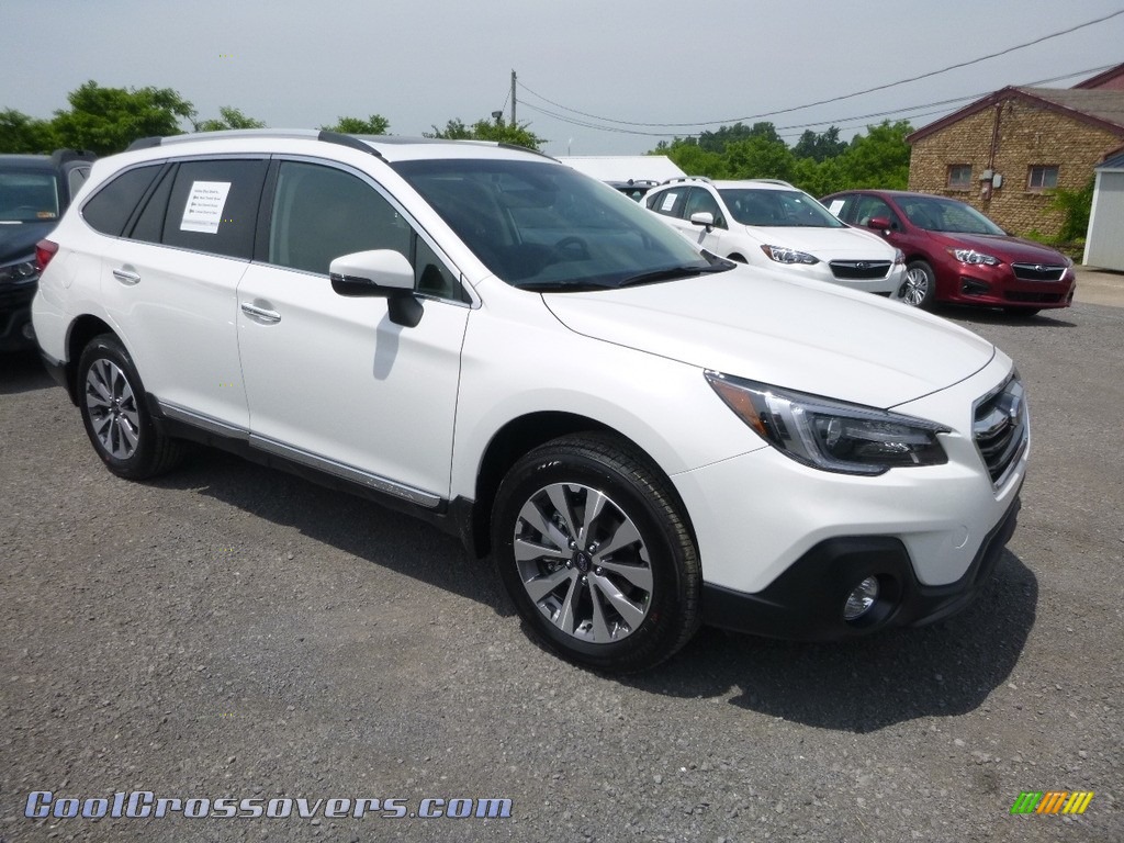 2018 Outback 2.5i Touring - Crystal White Pearl / Java Brown photo #1
