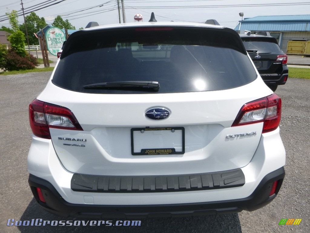 2018 Outback 2.5i Touring - Crystal White Pearl / Java Brown photo #5