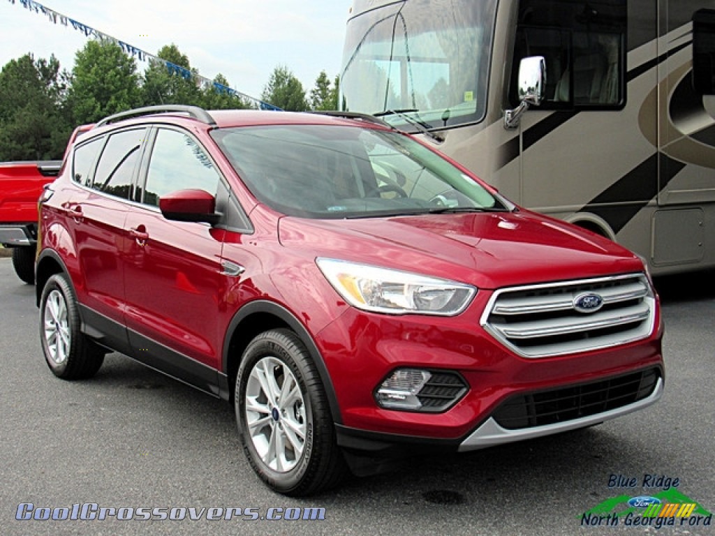 2018 Escape SE 4WD - Ruby Red / Charcoal Black photo #7