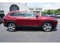 Jeep Cherokee Limited Velvet Red Pearl photo #11