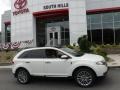 Lincoln MKX AWD Crystal Champagne Tri-Coat photo #2