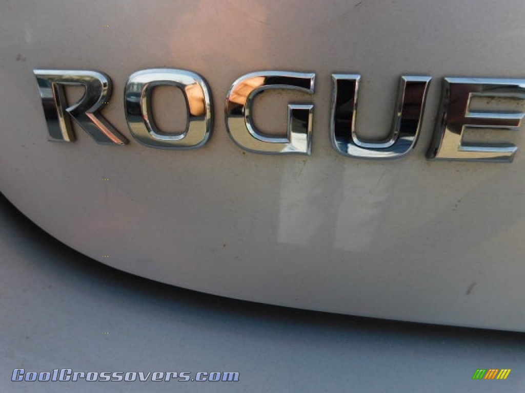 2012 Rogue S AWD - Brilliant Silver / Black photo #52
