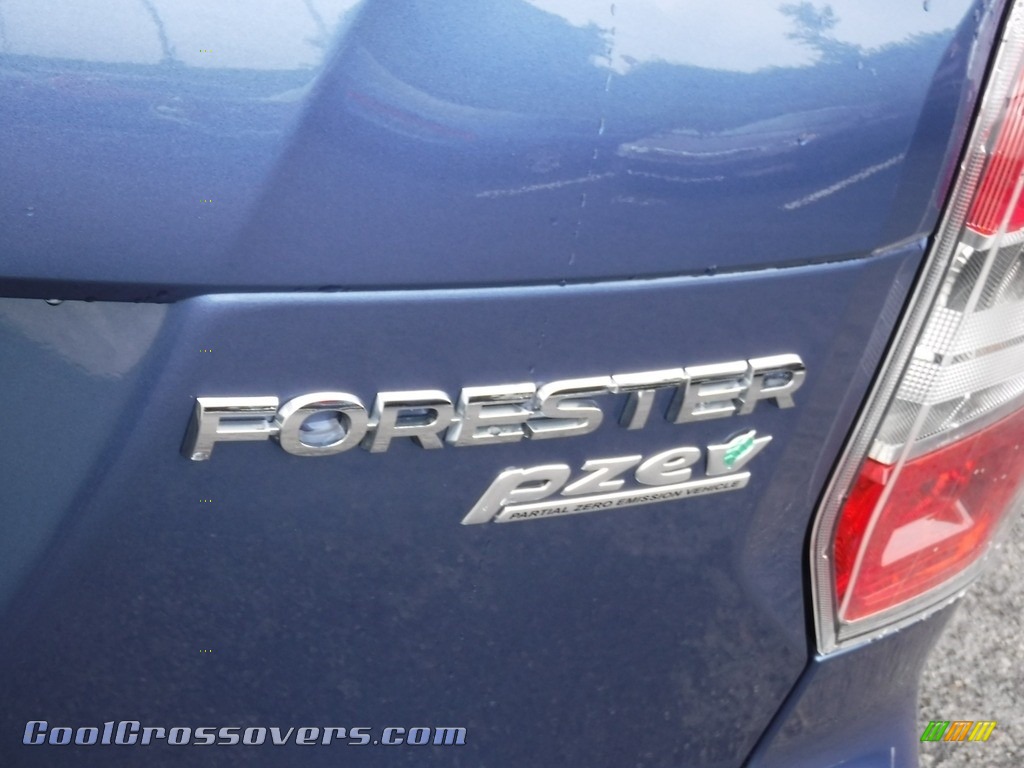 2015 Forester 2.5i Touring - Quartz Blue Pearl / Gray photo #10