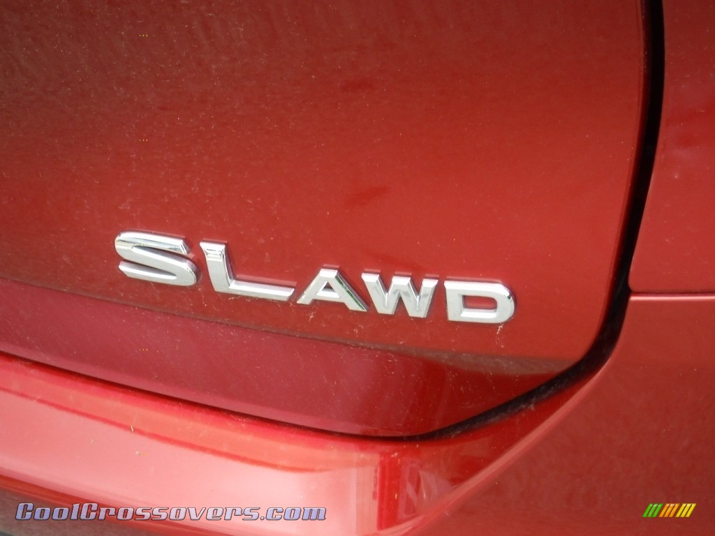 2015 Rogue SL AWD - Cayenne Red / Charcoal photo #9