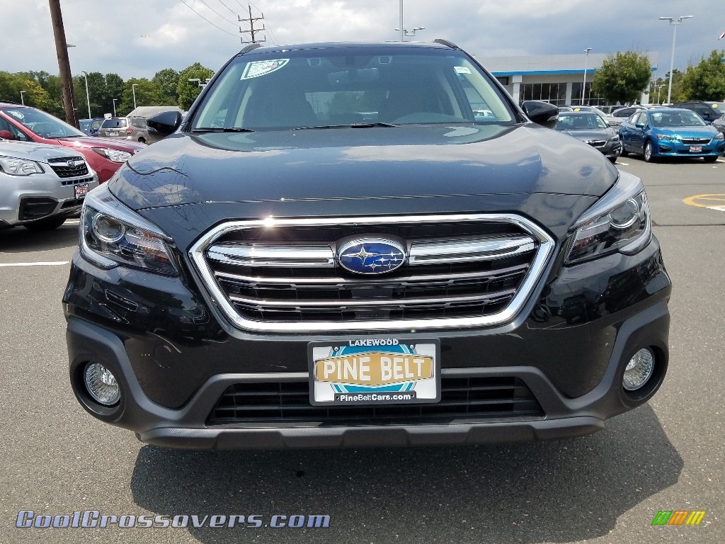 2018 Outback 2.5i Touring - Crystal Black Silica / Java Brown photo #2
