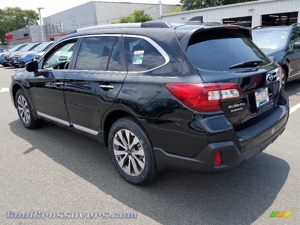 2018 Outback 2.5i Touring - Crystal Black Silica / Java Brown photo #4