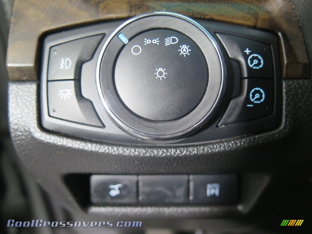 2011 Explorer Limited 4WD - Ingot Silver Metallic / Charcoal Black photo #47