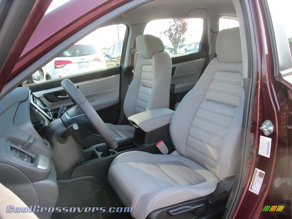 2017 CR-V LX - Basque Red Pearl II / Gray photo #16