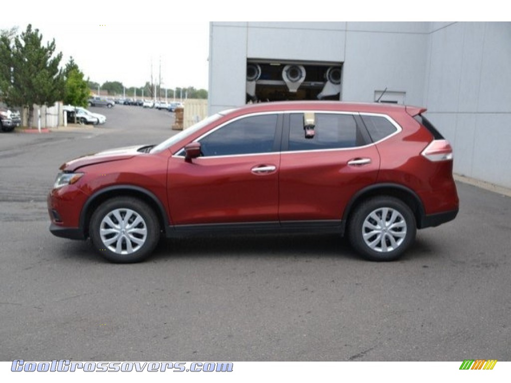 2015 Rogue S AWD - Cayenne Red / Charcoal photo #3