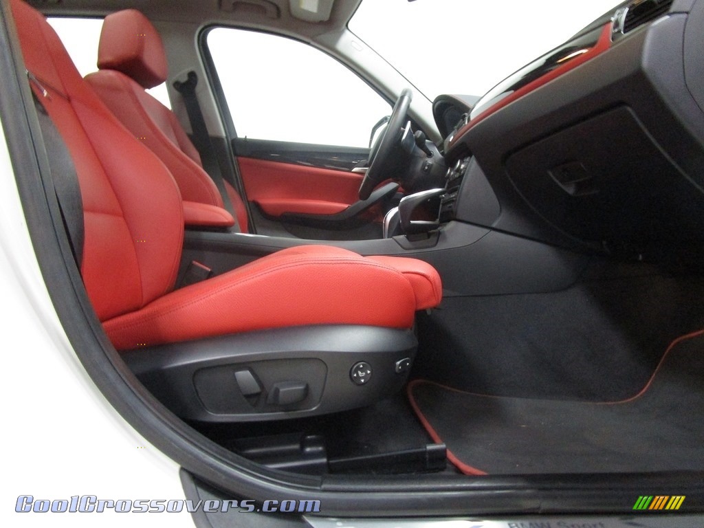 2015 X1 xDrive28i - Mineral White Metallic / Coral Red/Grey-Black Piping photo #17