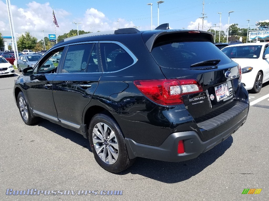 2019 Outback 2.5i Touring - Crystal Black Silica / Java Brown photo #4