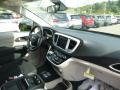Chrysler Pacifica Touring Plus Brilliant Black Crystal Pearl photo #11
