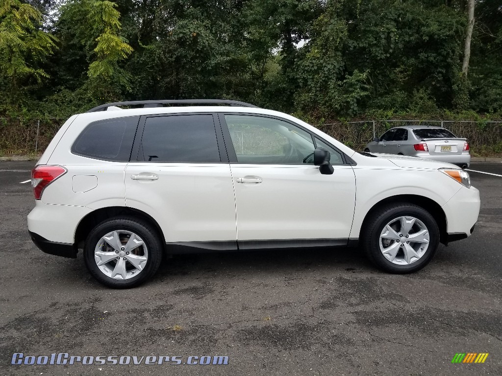 2016 Forester 2.5i - Crystal White Pearl / Gray photo #8