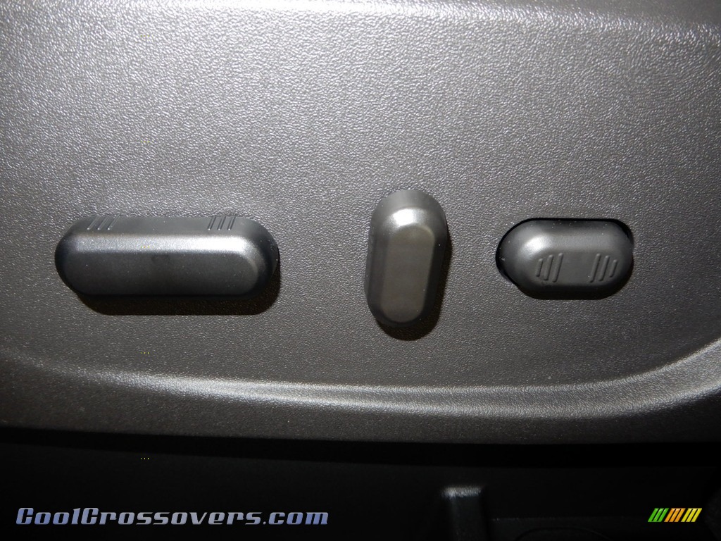 2018 Escape SE 4WD - Magnetic / Charcoal Black photo #12