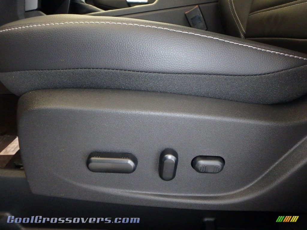 2018 Escape SEL 4WD - Magnetic / Charcoal Black photo #11