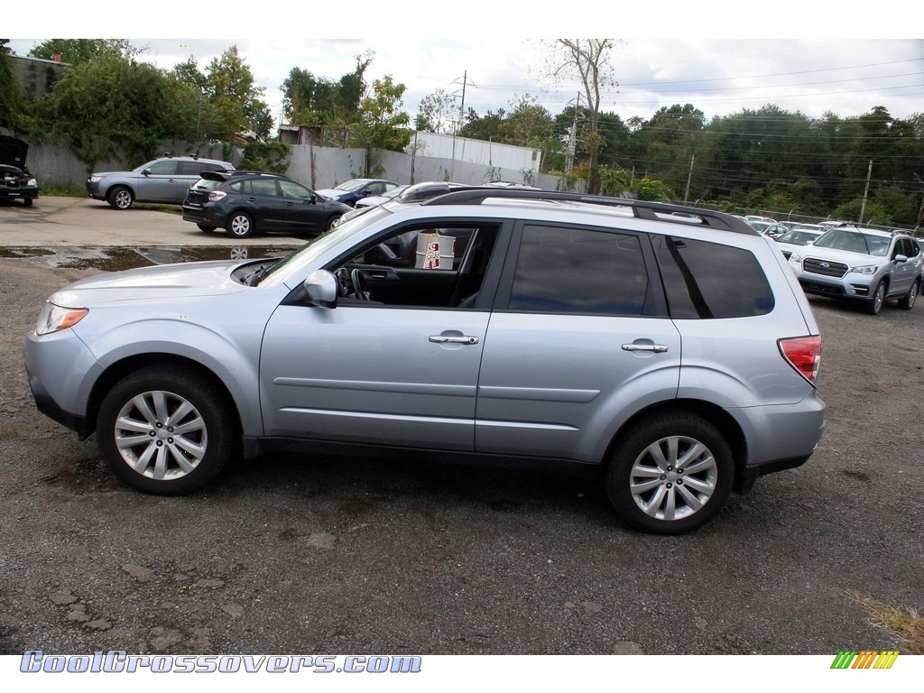 2013 Forester 2.5 X Limited - Ice Silver Metallic / Black photo #11