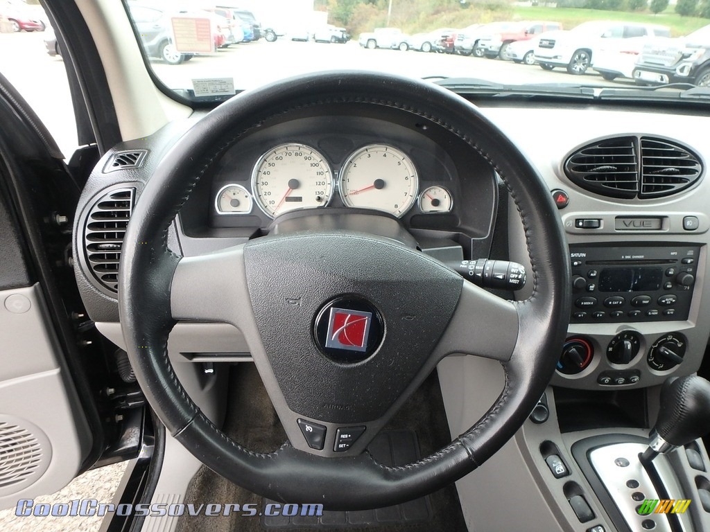 2005 VUE V6 AWD - Black Onyx / Gray photo #21