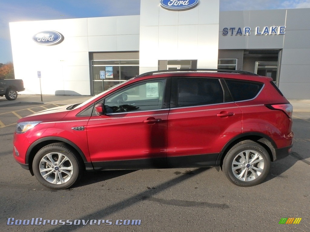 2018 Escape SE 4WD - Ruby Red / Charcoal Black photo #9