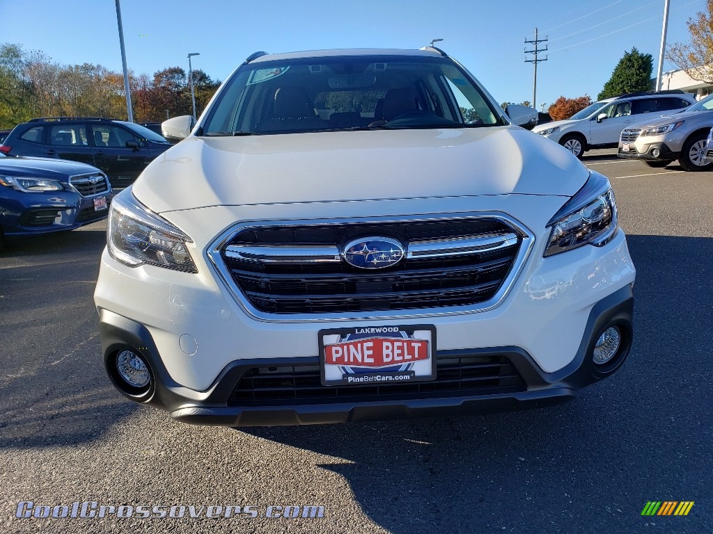 2019 Outback 3.6R Touring - Crystal White Pearl / Java Brown photo #2