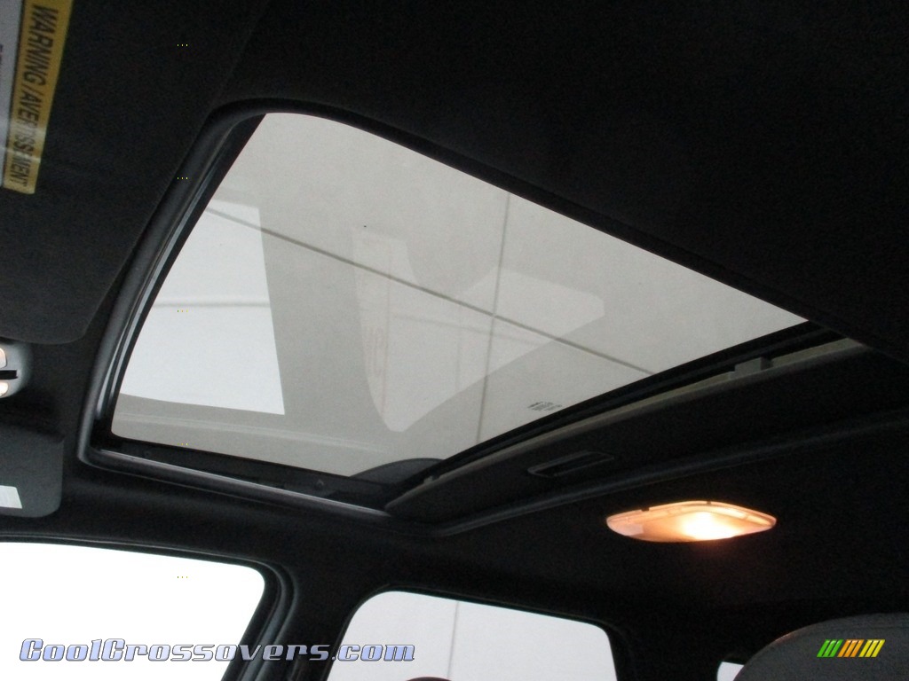 2012 Escape Limited V6 4WD - Ebony Black / Charcoal Black photo #11