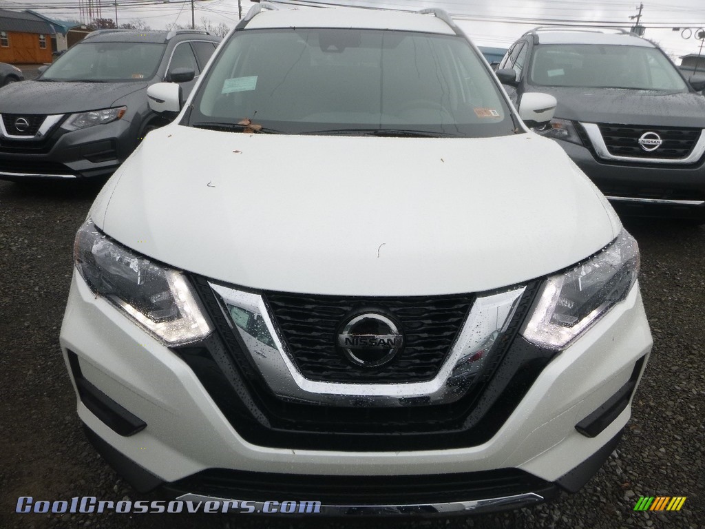 2019 Rogue SV AWD - Pearl White / Charcoal photo #8