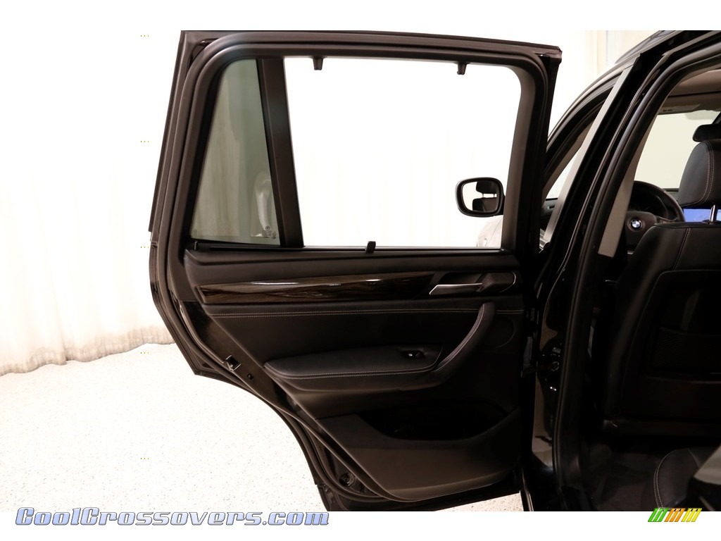 2013 X3 xDrive 35i - Black Sapphire Metallic / Black photo #16