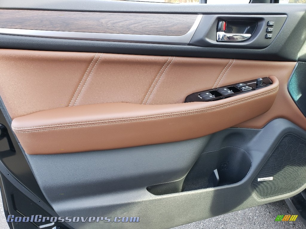 2019 Outback 3.6R Touring - Crystal Black Silica / Java Brown photo #7