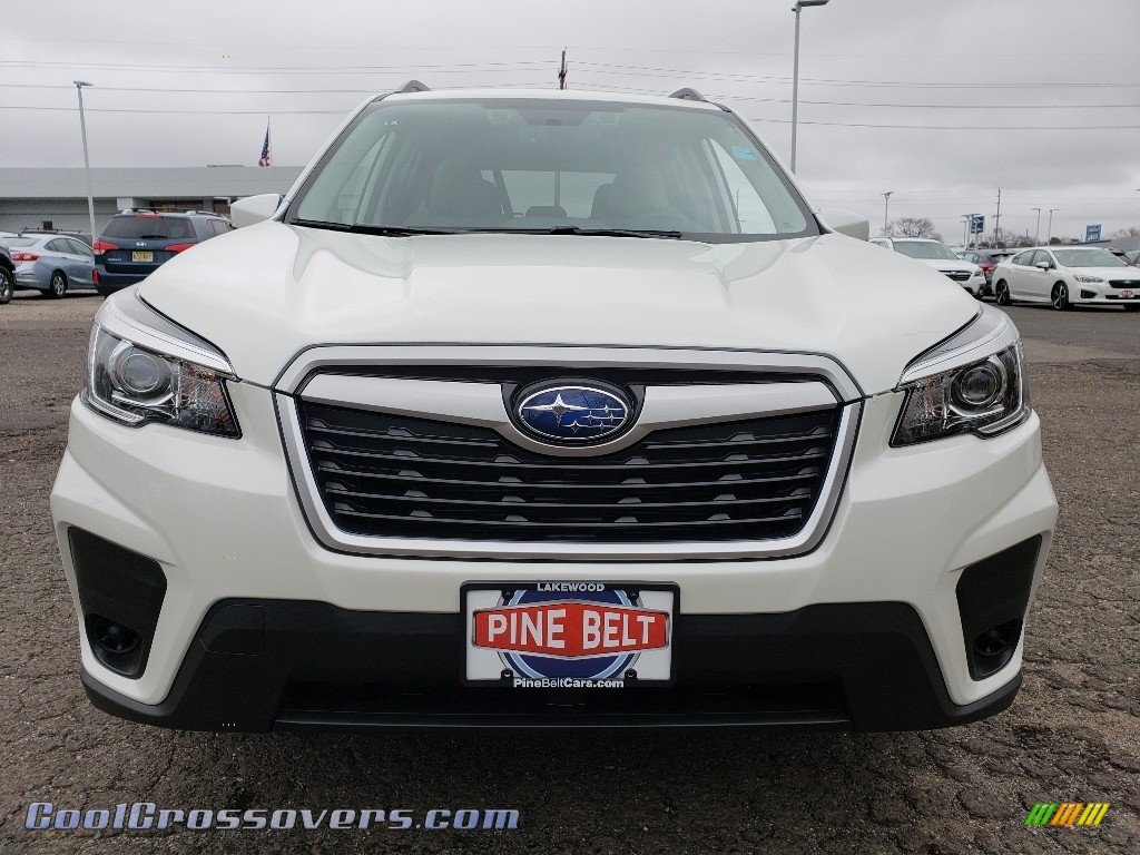 2019 Forester 2.5i Premium - Crystal White Pearl / Gray photo #2