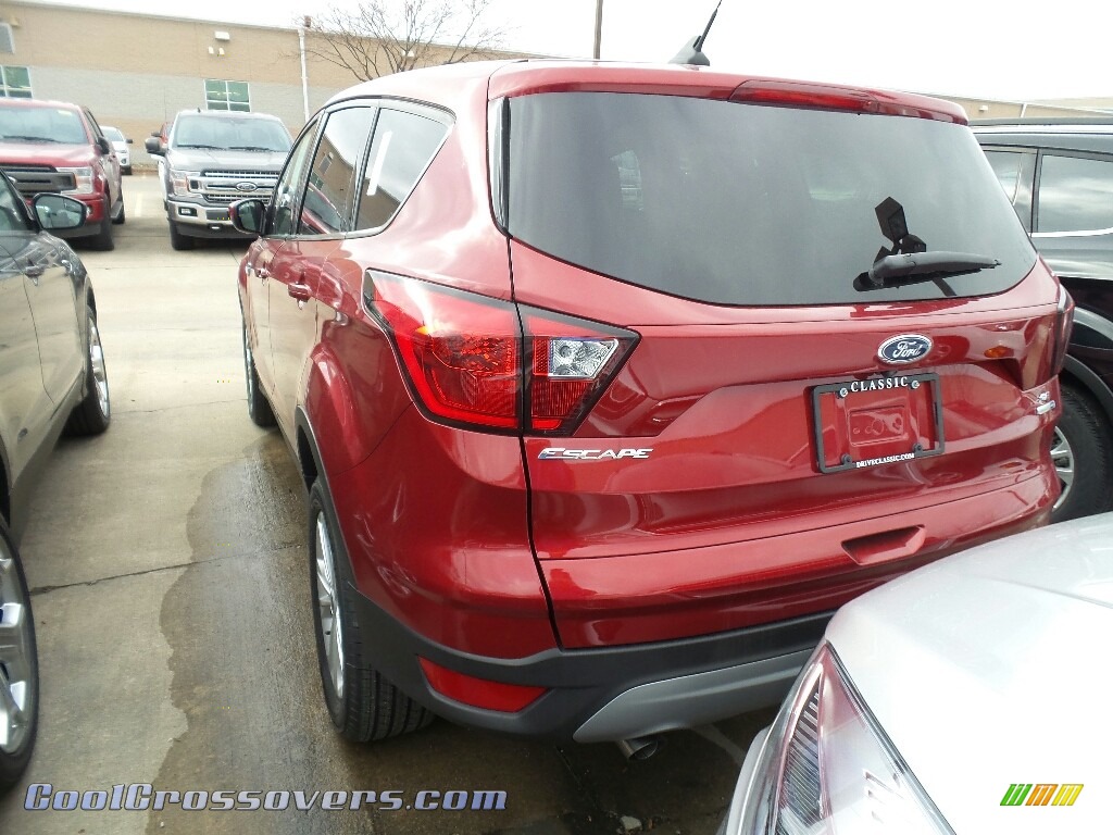 2019 Escape SE 4WD - Ruby Red / Chromite Gray/Charcoal Black photo #3
