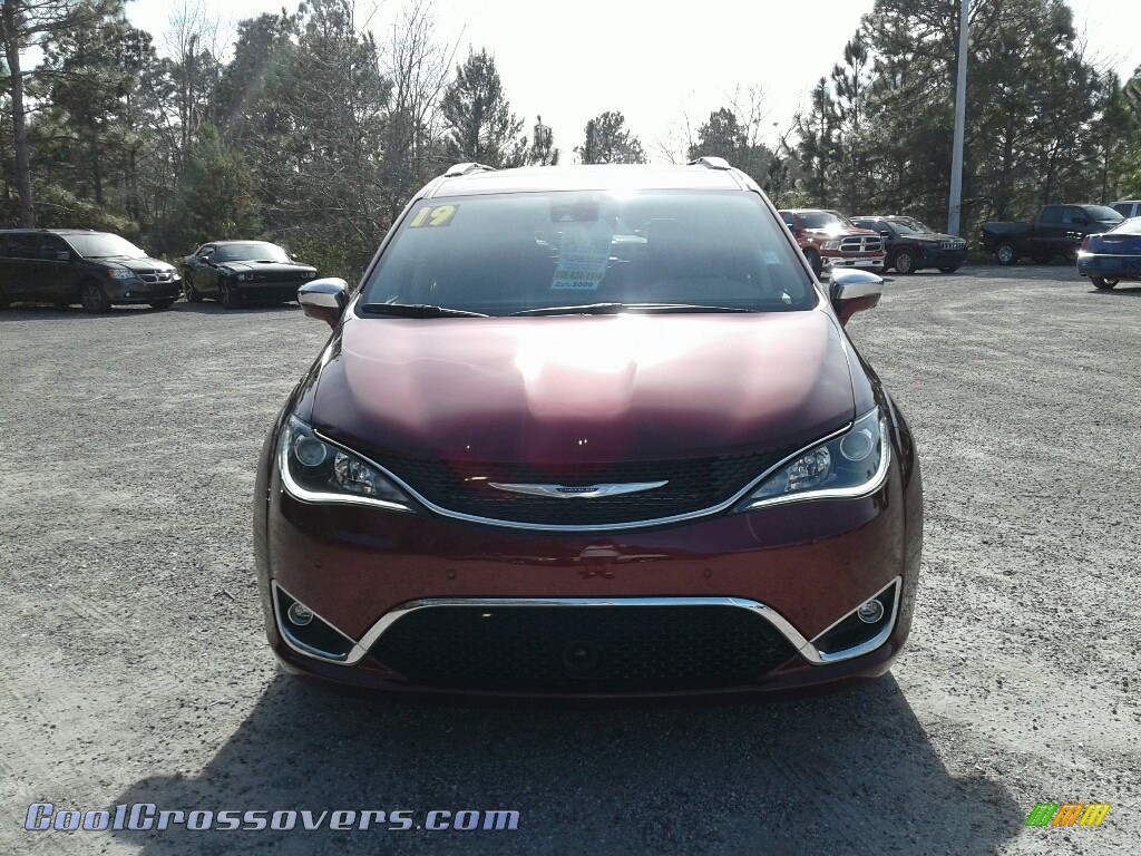 2019 Pacifica Limited - Velvet Red Pearl / Black/Alloy photo #8