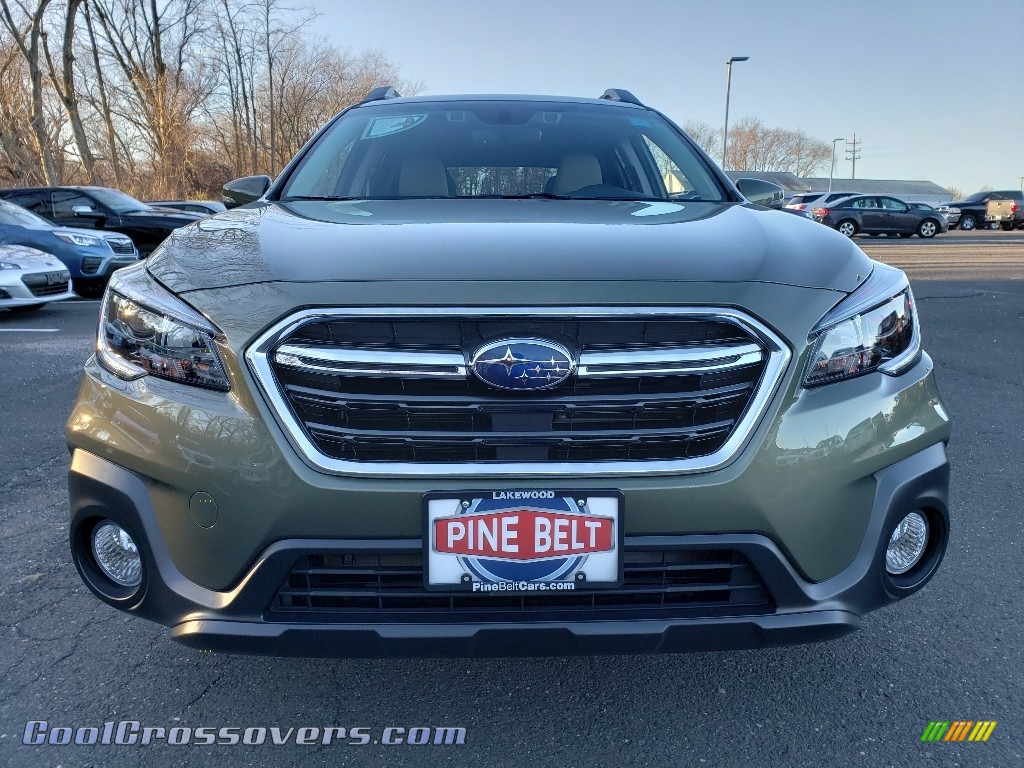 2019 Outback 3.6R Limited - Wilderness Green Metallic / Warm Ivory photo #2