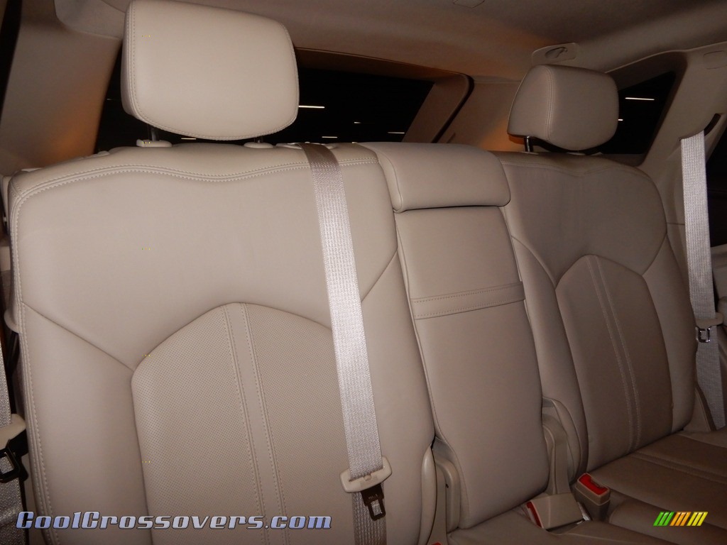 2013 SRX Performance AWD - Crystal Red Tintcoat / Shale/Brownstone photo #20