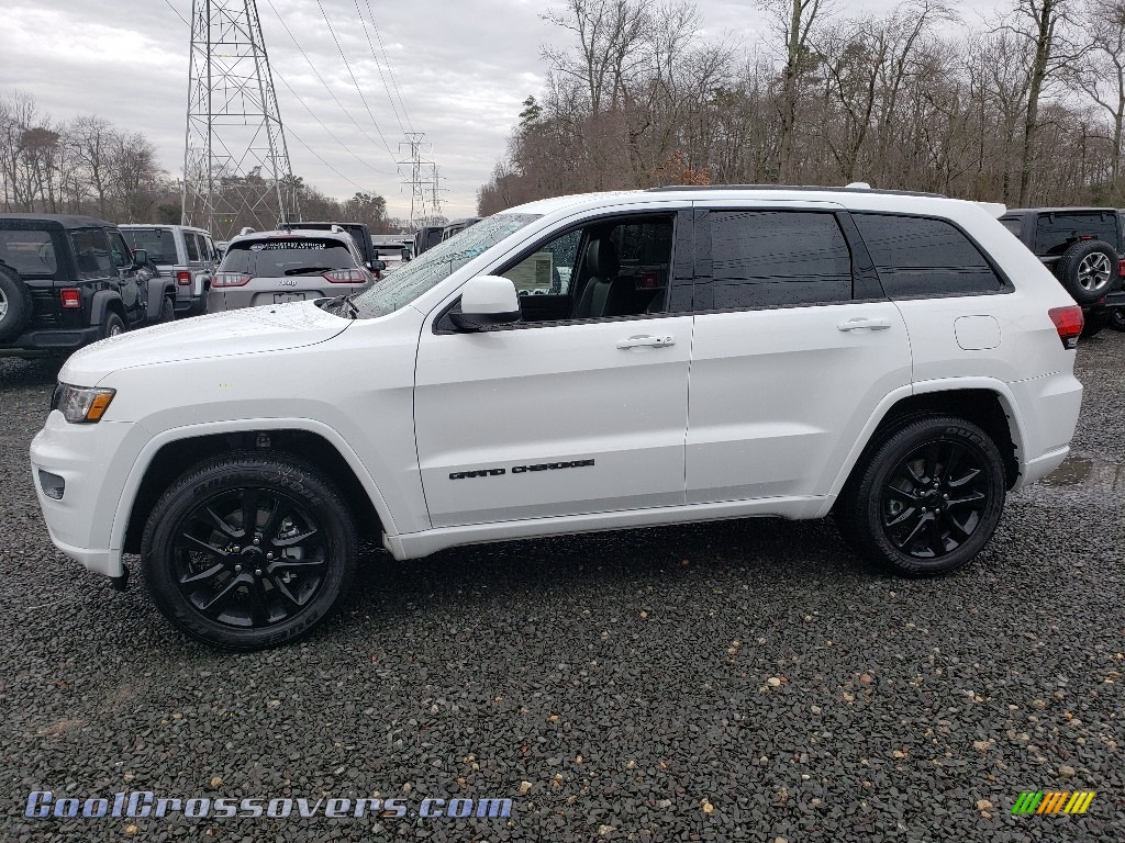 2019 Grand Cherokee Altitude 4x4 - Bright White / Black photo #3