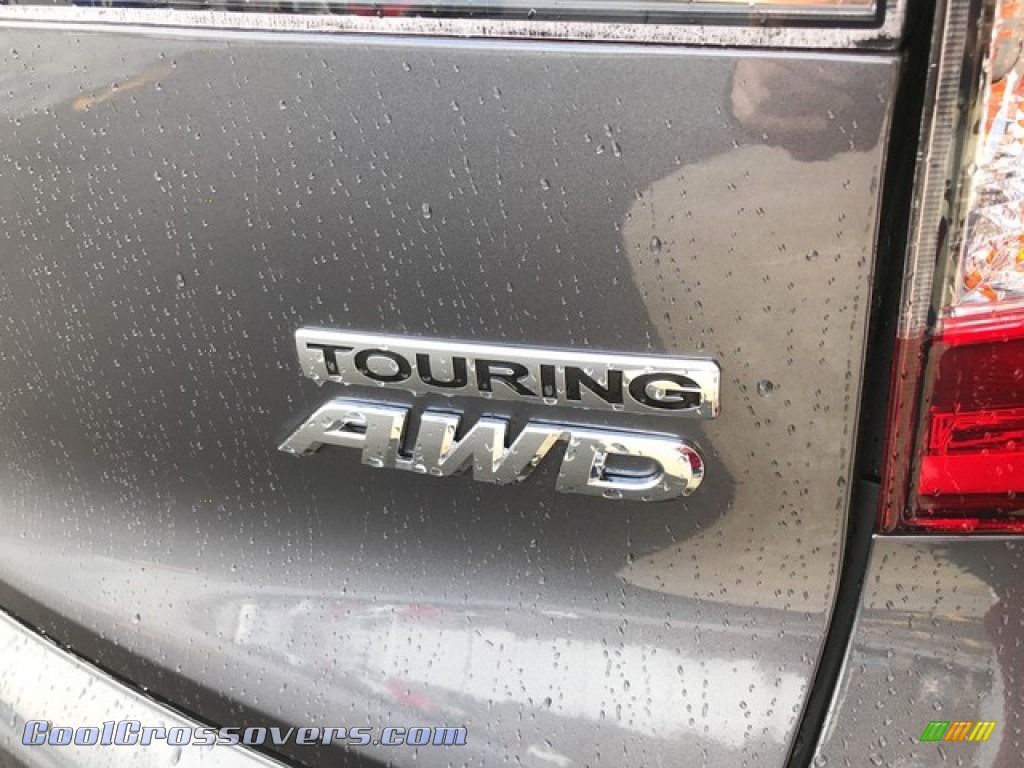 2019 Pilot Touring AWD - Modern Steel Metallic / Gray photo #9