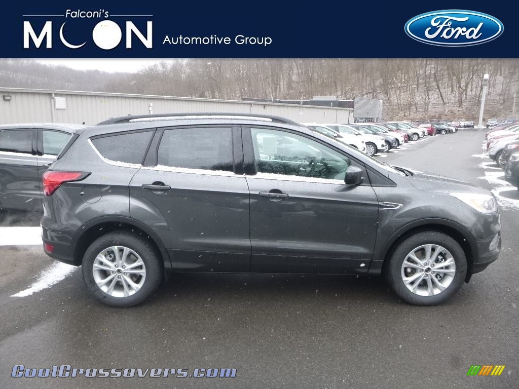 Magnetic / Chromite Gray/Charcoal Black Ford Escape SEL 4WD