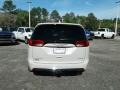 Chrysler Pacifica Limited Luxury White Pearl photo #4