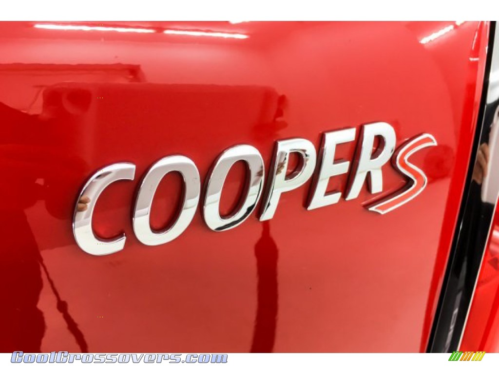 2019 Countryman Cooper S - Chili Red / Carbon Black photo #7