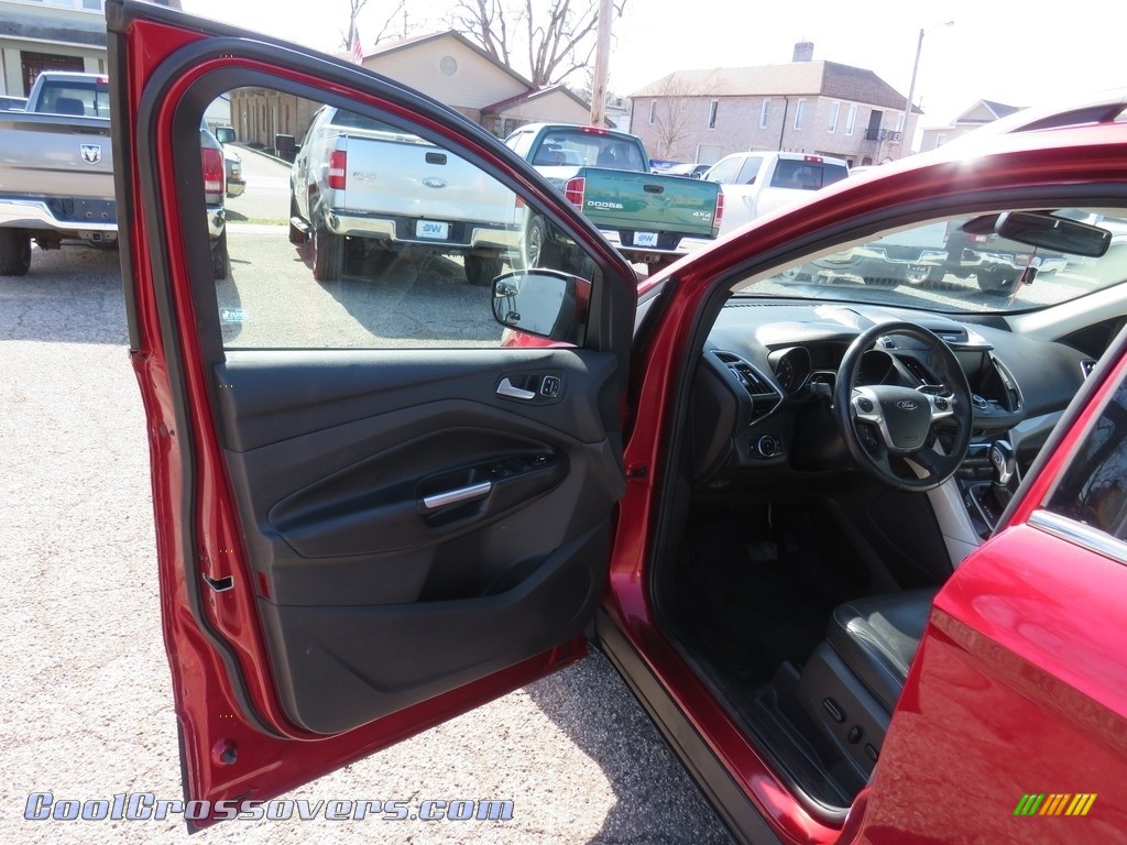2013 Escape SEL 2.0L EcoBoost - Ruby Red Metallic / Charcoal Black photo #28