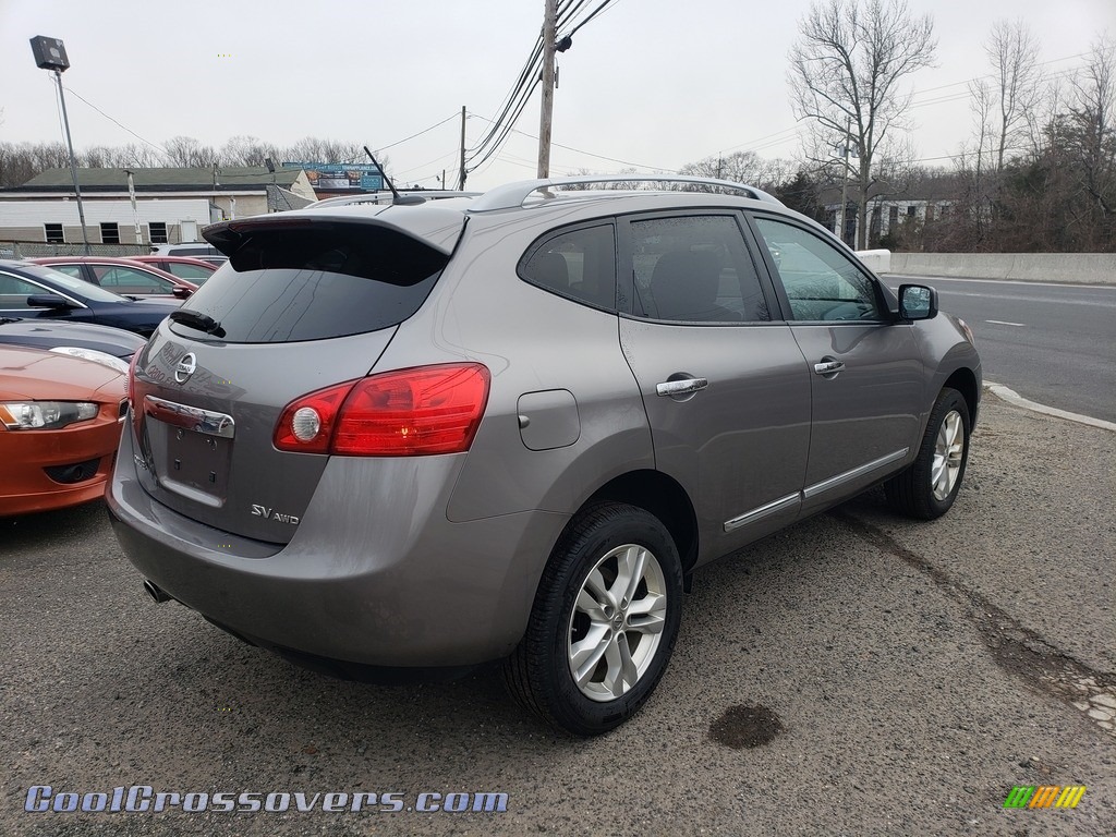 2013 Rogue SV AWD - Frosted Steel / Black photo #4