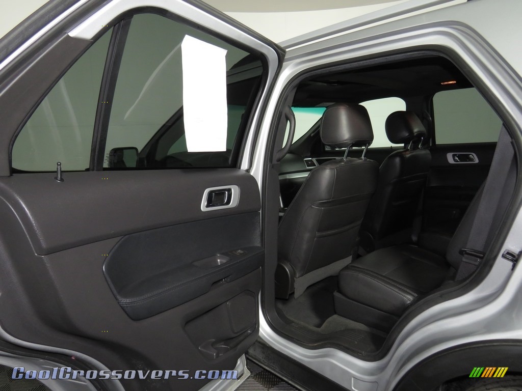 2015 Explorer XLT 4WD - Ingot Silver / Charcoal Black photo #14