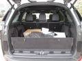 Land Rover Discovery HSE Fuji White photo #17