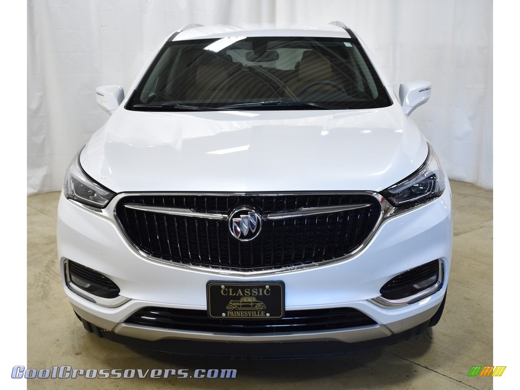 2018 Enclave Essence AWD - White Frost Tricoat / Brandy photo #4