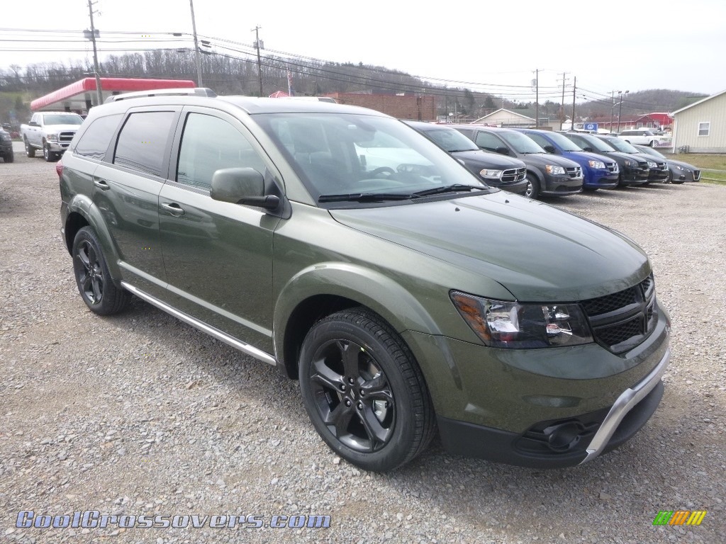 2019 Journey Crossroad AWD - Olive Green Pearl / Black photo #7