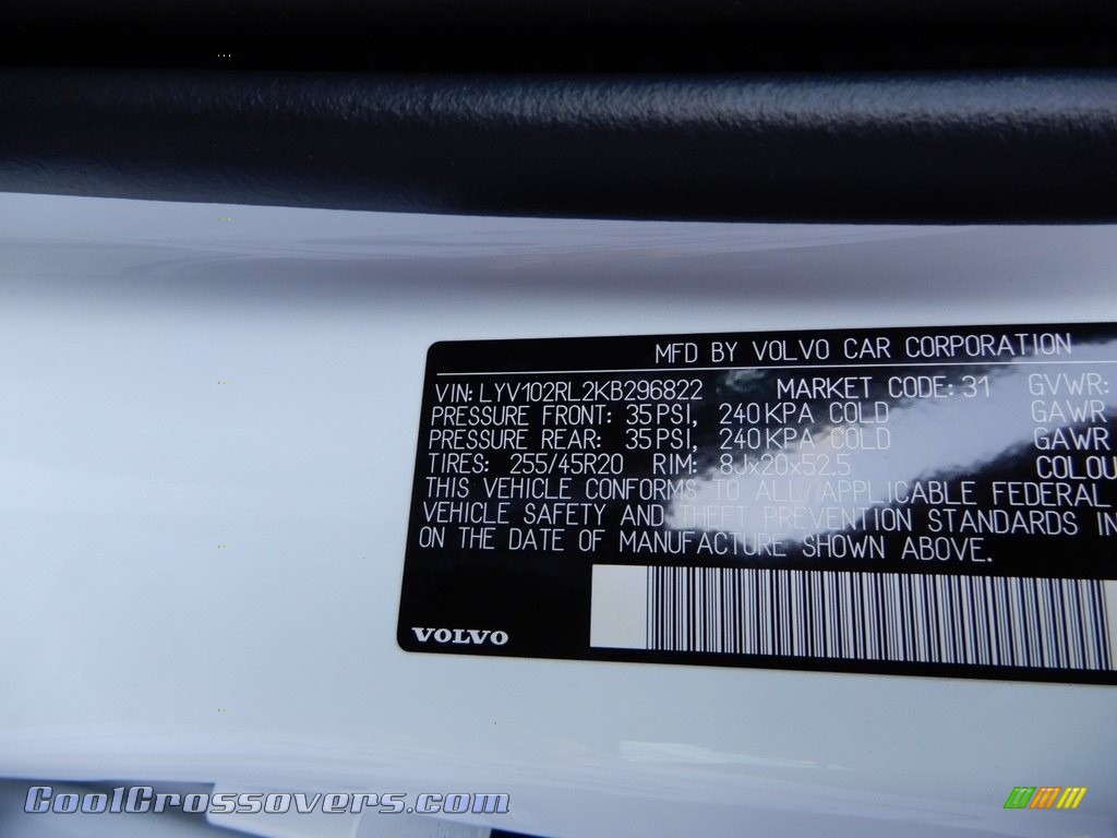 2019 XC60 T5 AWD Inscription - Crystal White Metallic / Amber photo #11