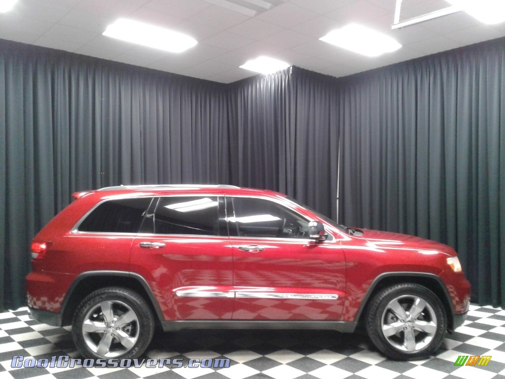 2011 Grand Cherokee Limited 4x4 - Inferno Red Crystal Pearl / Black/Light Frost Beige photo #5