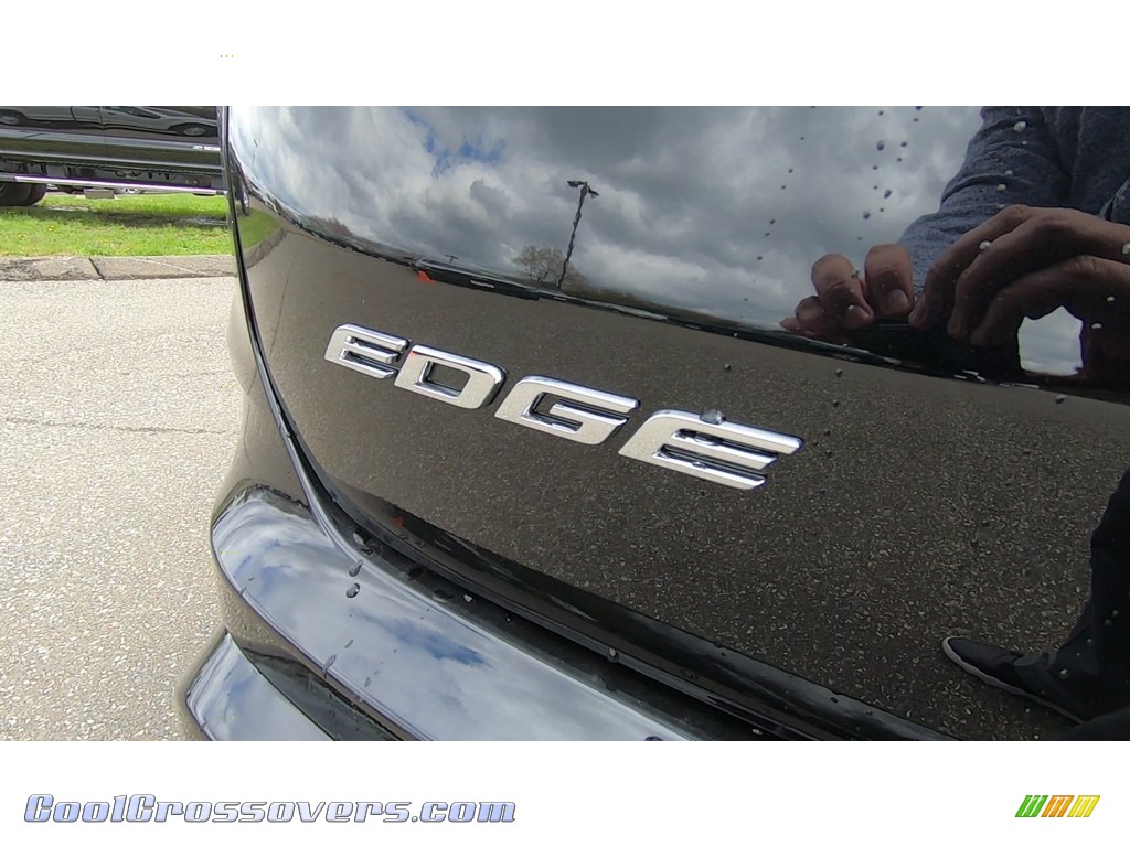 2019 Edge ST AWD - Agate Black / Ebony photo #10