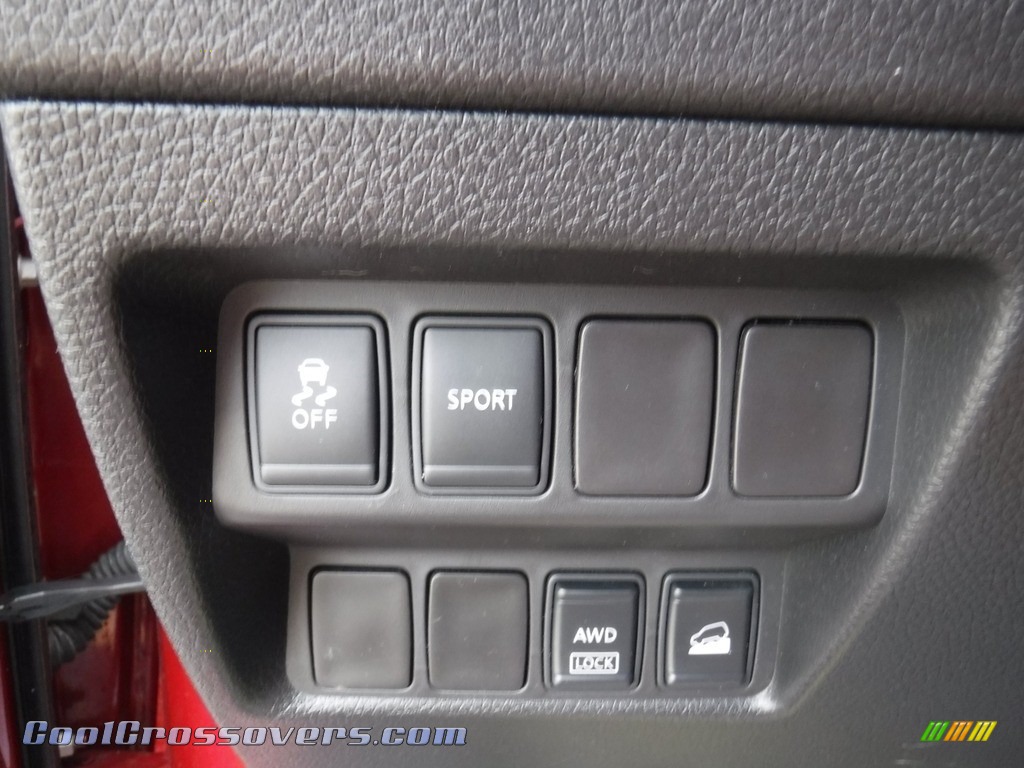 2014 Rogue SV AWD - Cayenne Red / Charcoal photo #13