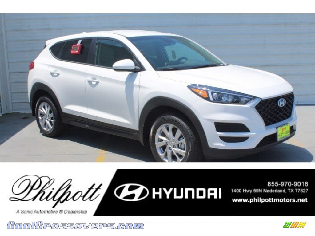 Winter White / Gray Hyundai Tucson SE
